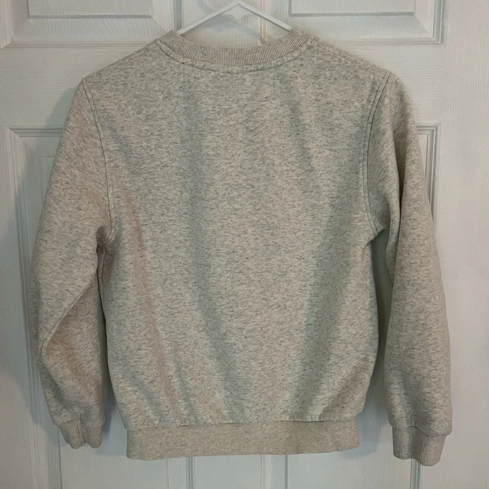 Vintage Kids Nike Gray Crewneck Sweatshirt with Swoosh Logo, Large.